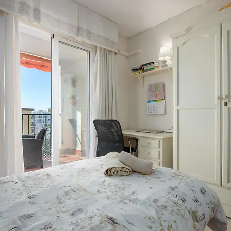 Spacious With Sea Views 아파트 푸엔히롤라